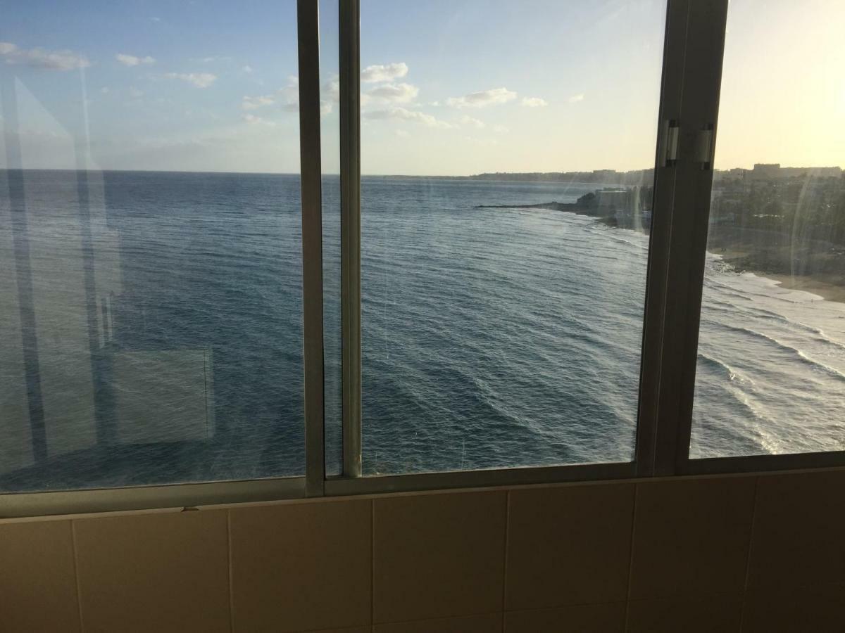 דירות Ocean Breeze San Agustin מראה חיצוני תמונה